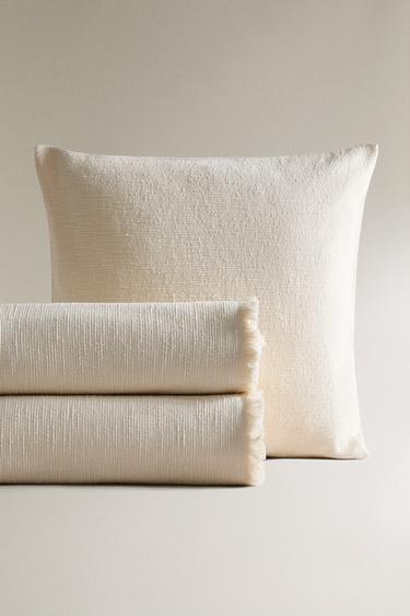 Zaras ÖVERKAST MED TEXTUR - Naturfärg