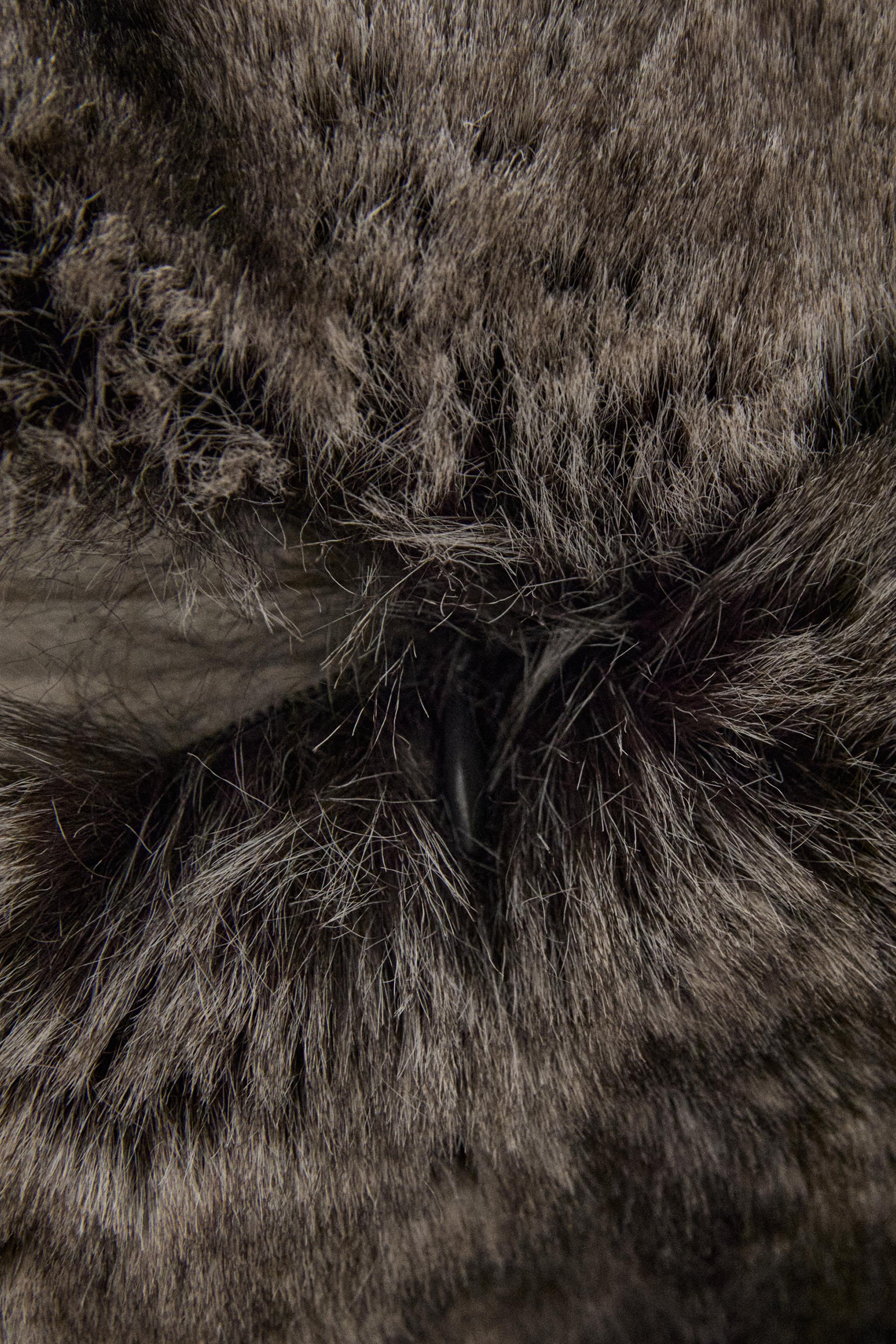 OMBRÉ FUR CUSHION COVER