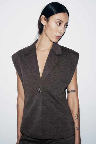 BUTTONED WAISTCOAT - brown vigore by Zara