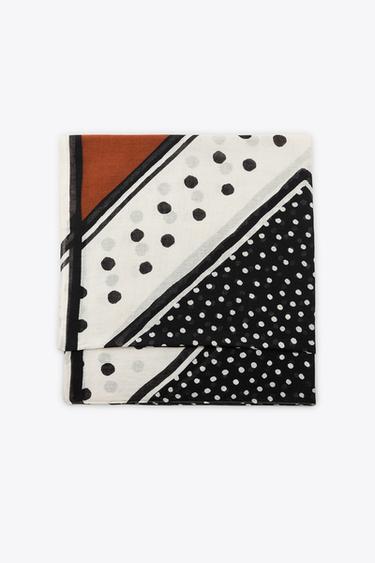 PRINTED COTTON SCARF - Brown by Zara