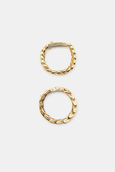 チャンキーメタルブレスレット2個セットゴールドZaraのチャンキーメタルブレスレット2個セット - ゴールド