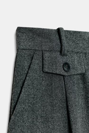 PANTALON DROIT À PINCES - rayures de Zara - Image 2