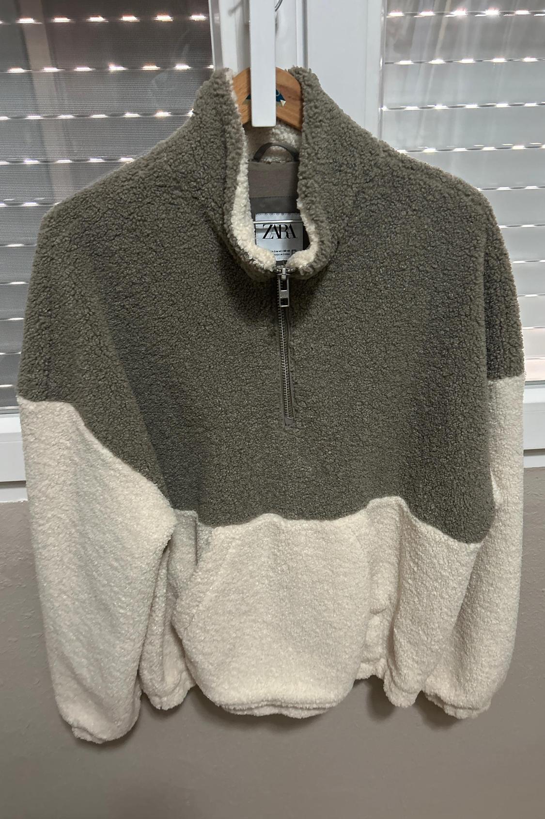 COLOUR BLOCK FAUX SHEARLING JACKET WITH POUCH POCKET
