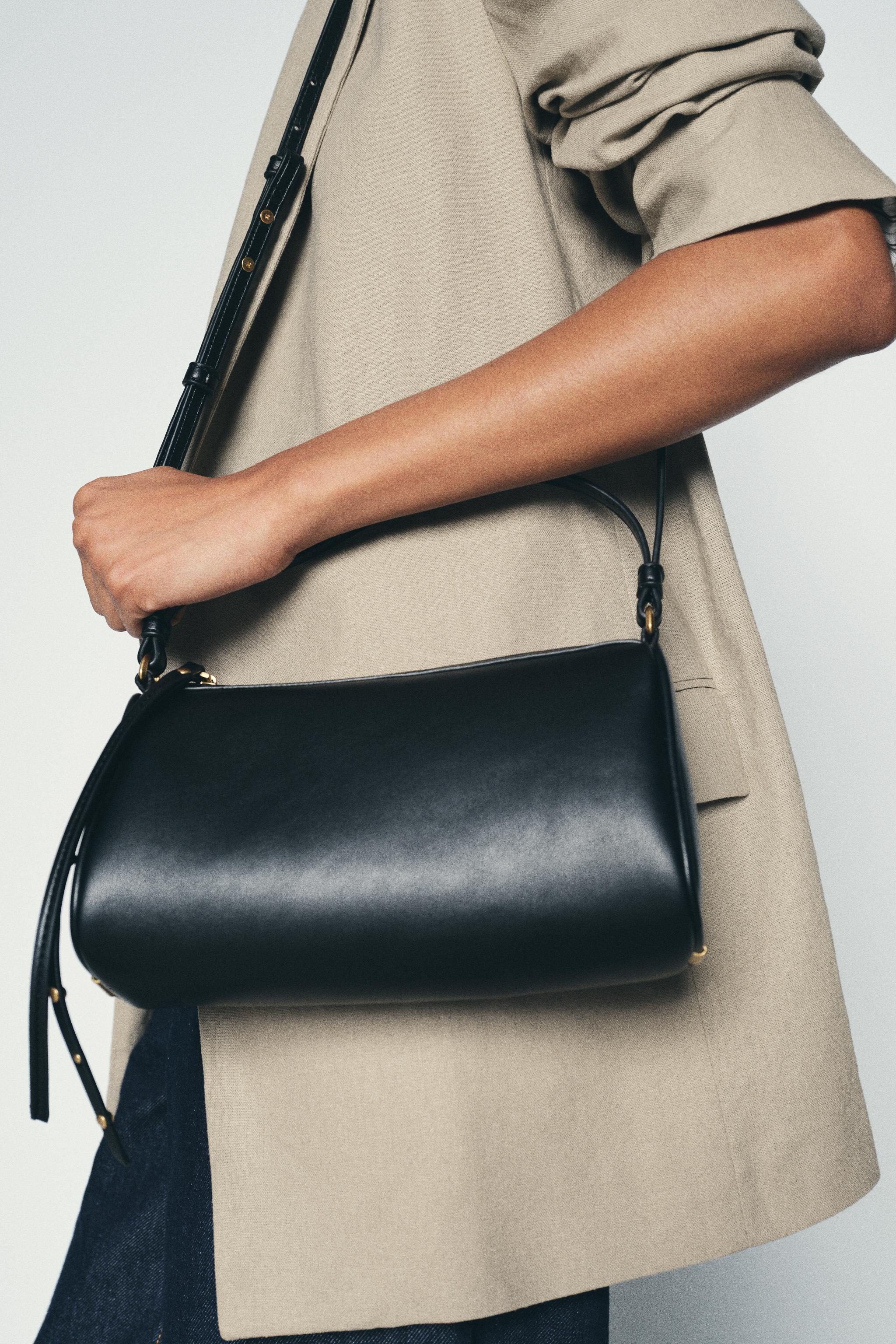 Minimal mini crossbody bag zara sale