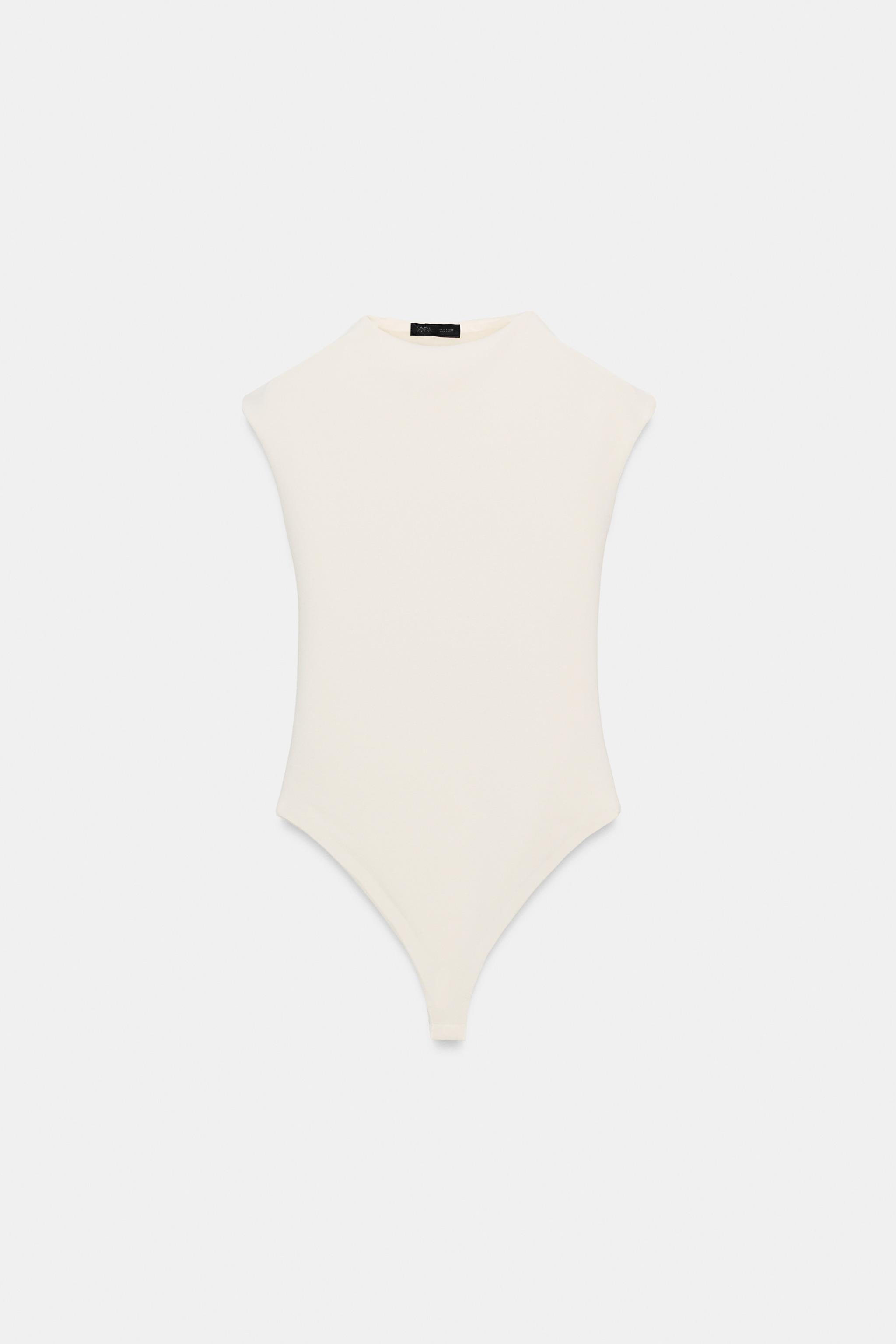 BODY STRETCH CUT OUT