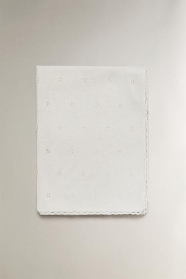 COUVERTURE BÉBÉ EN COTON POINTELLE - Écru de Zara - Image 3