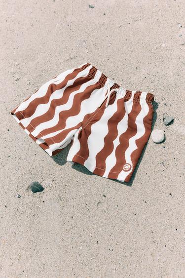 {navn} - {farge} for Zara