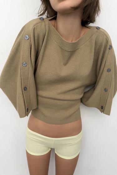 PULL EN MAILLE MANCHES CAPE BOUTONS - Beige clair de Zara - Image 1
