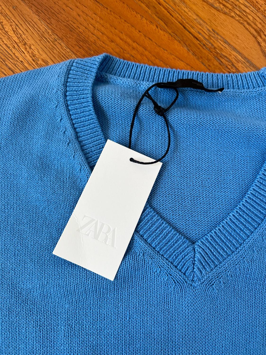 V-NECK KNIT JUMPER - Image 2