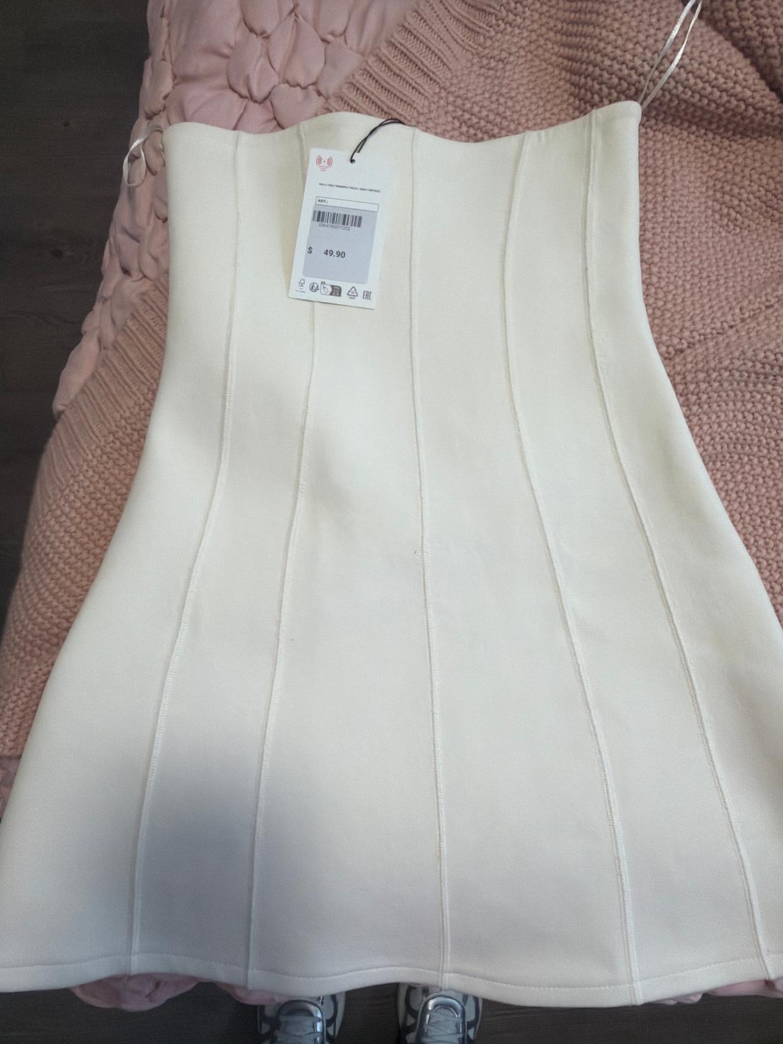 INTERLOCK STRAPLESS DRESS - Image 2