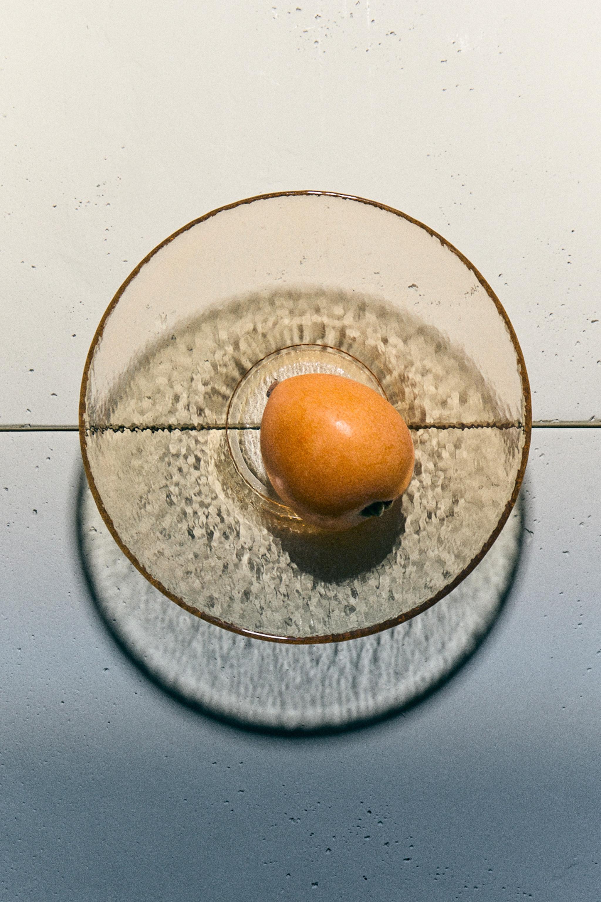 TEXTURED GLASS BOWL