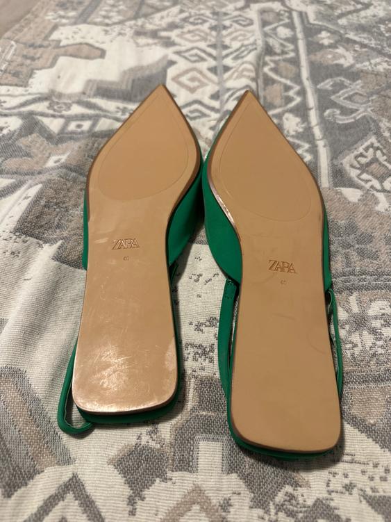 FLAT MULES WITH RHINESTONE DETAIL - Image 2