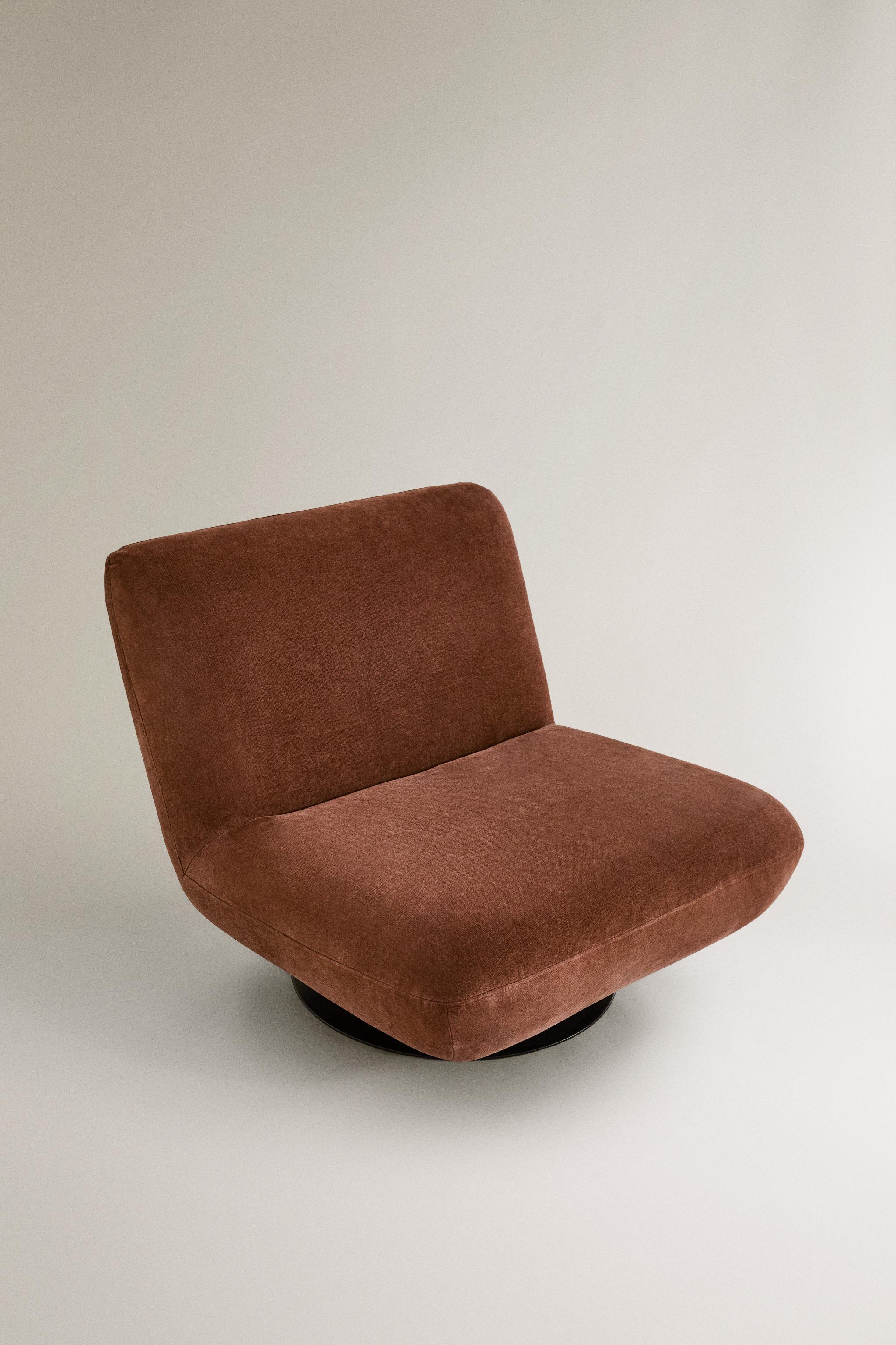 VELVET SWIVEL ACCENT CHAIR — Dark pink