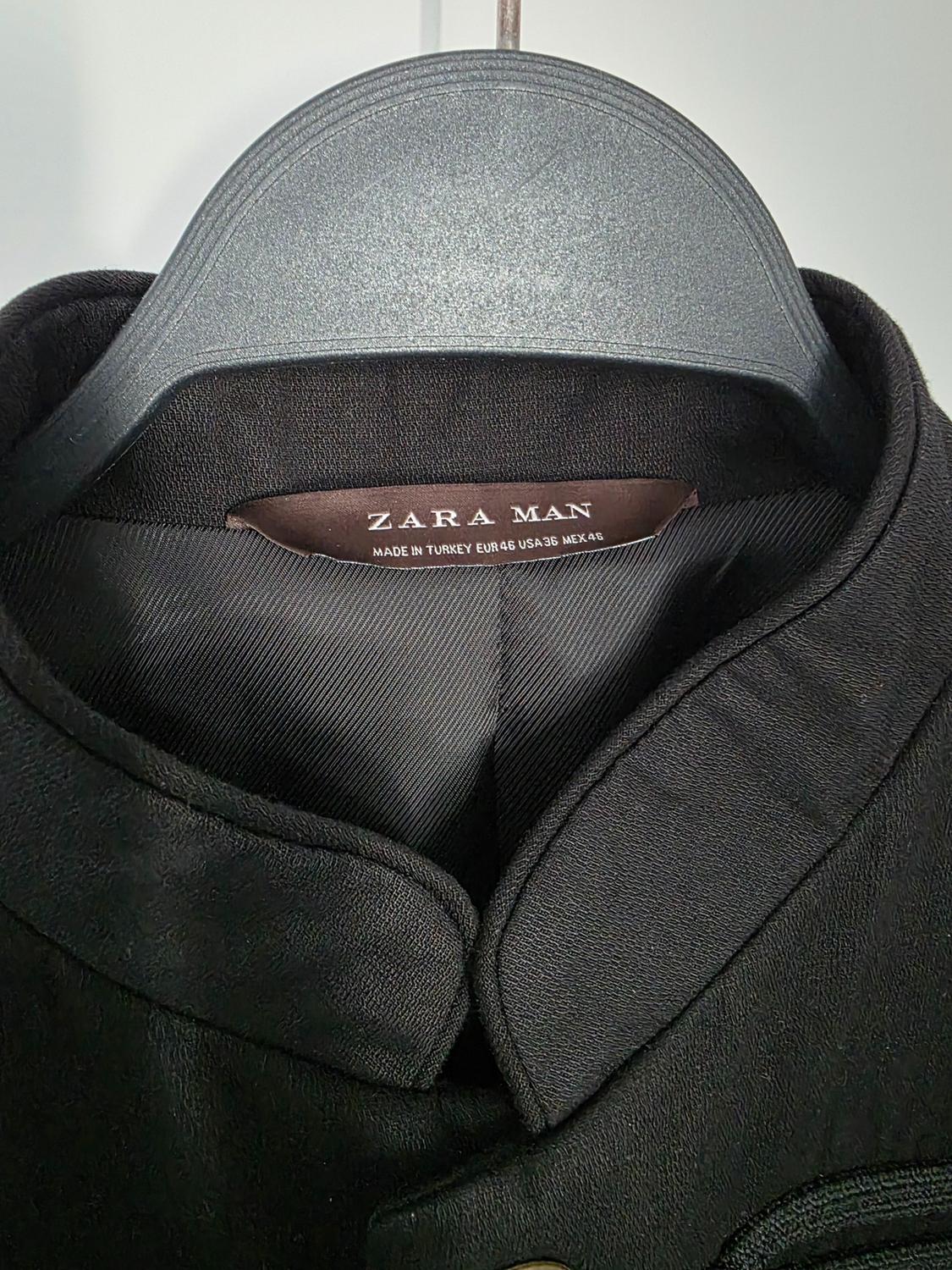 BLACK BLAZER WITH MILITARY DETAILS - Image 3