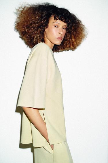 PLAYERA INTERLOCK ABERTURAS - Lima claro de Zara