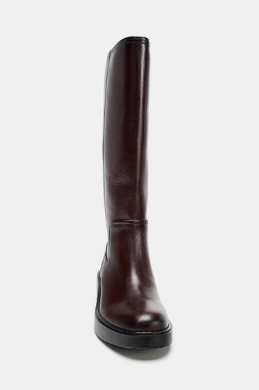 BOTTES EN CUIR EFFET USÉ - Bordeaux de Zara - Image 3
