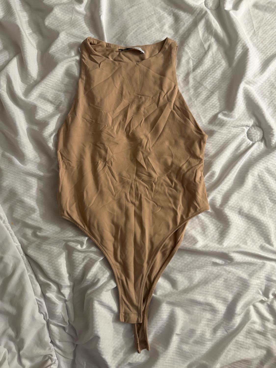BODY CUELLO HALTER
