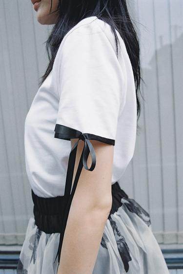 CONTRAST BOW T-SHIRT - White by Zara