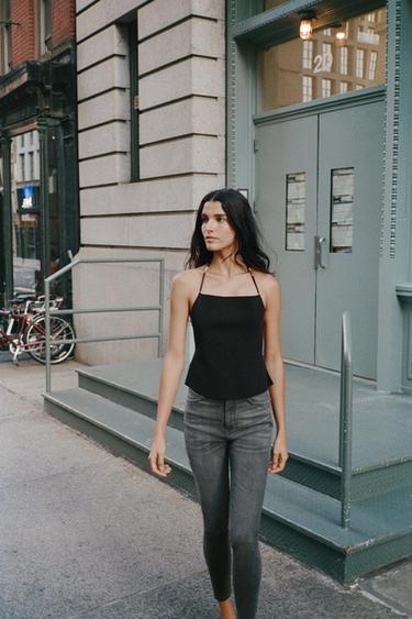 Zara PLETENI TOP S KUGLICAMA – Crna