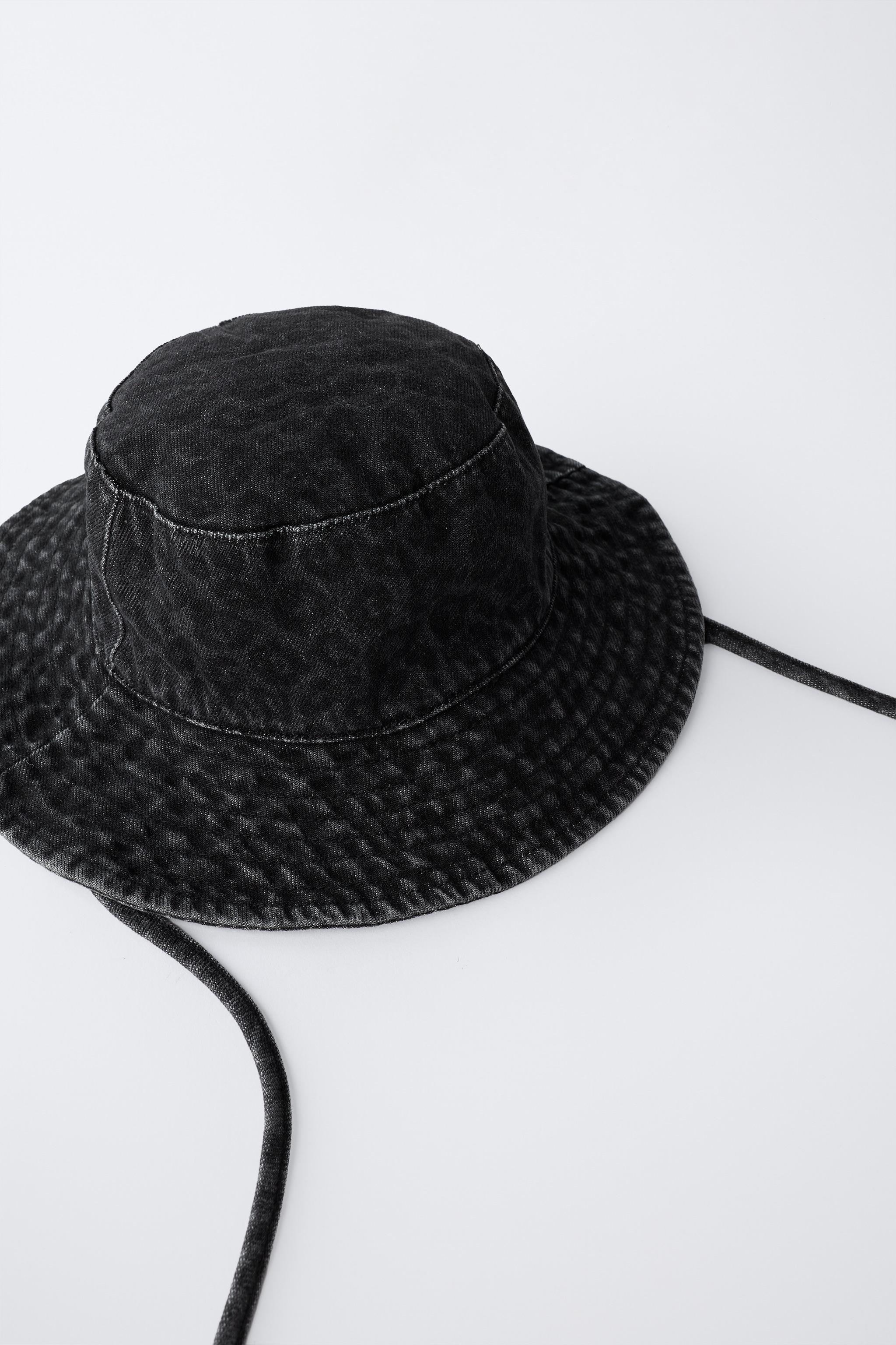 DENIM ANIMAL PRINT BUCKET HAT
