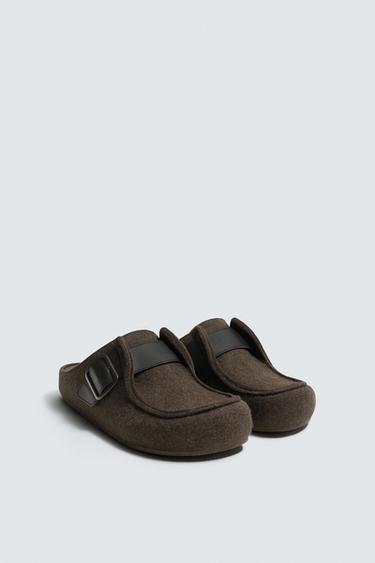 BUCKLED CLOGS - Chocolate by Zara
