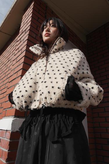 도트 시어링 점퍼 - Zara 화이트 / 블랙