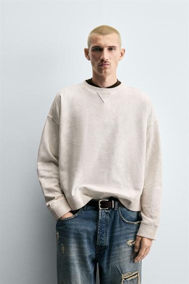 WASHED BOXY FIT SWEATSHIRT - 255 by Zara