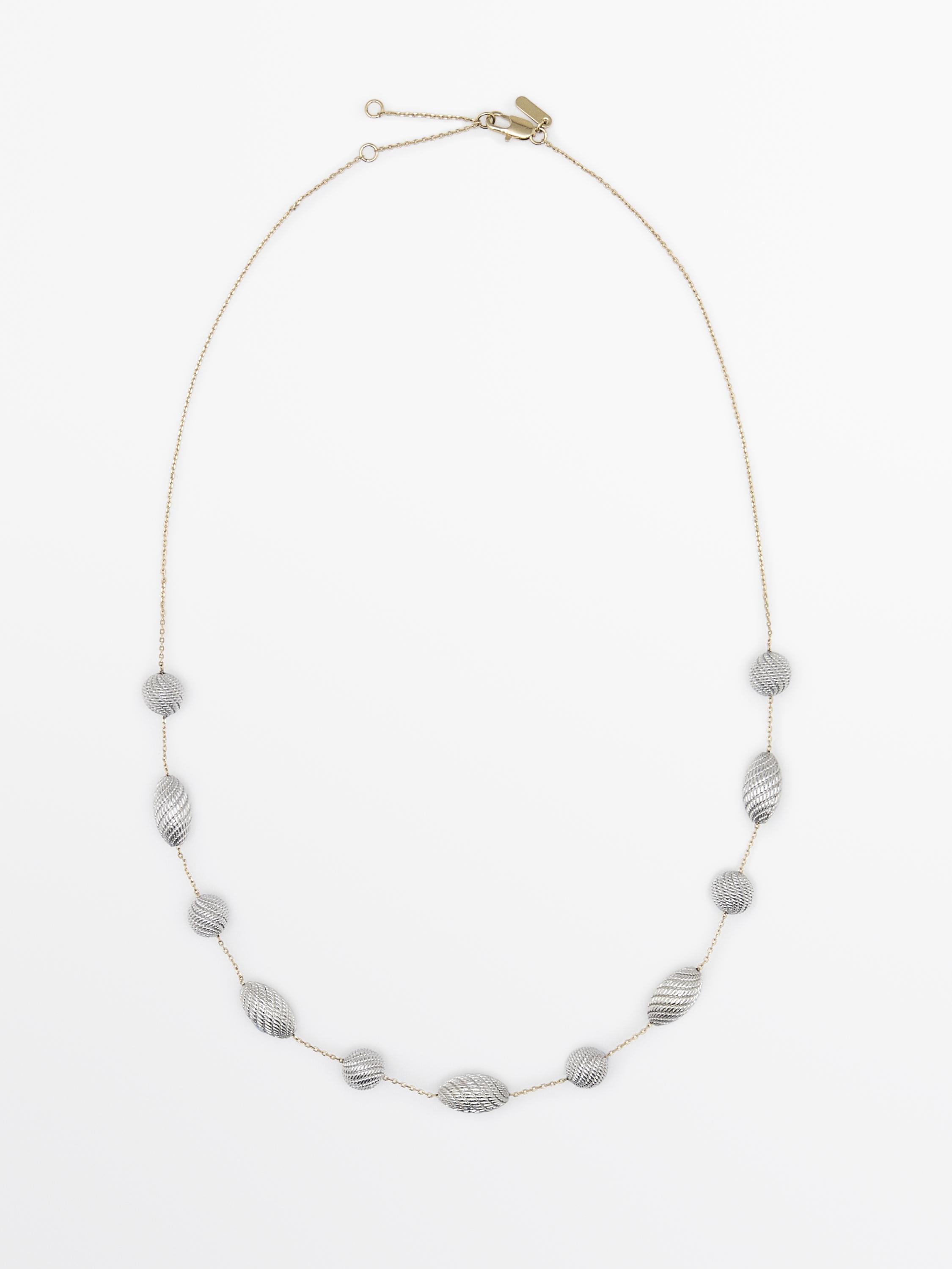 Collier texturé pièces ovales