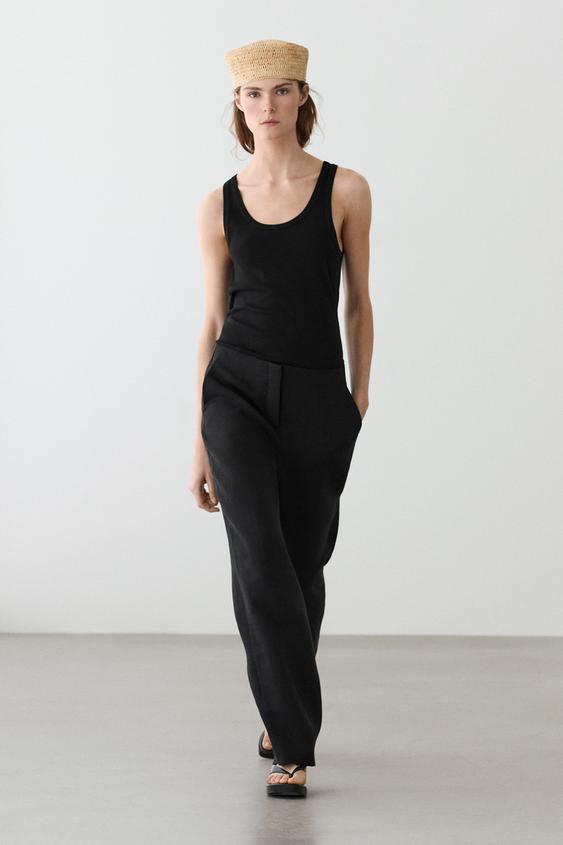 Flowing straight-leg linen trousers from Zara - $180