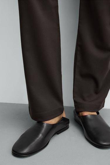 MOCASSINS EN CUIR - Noir de Zara - Image 2