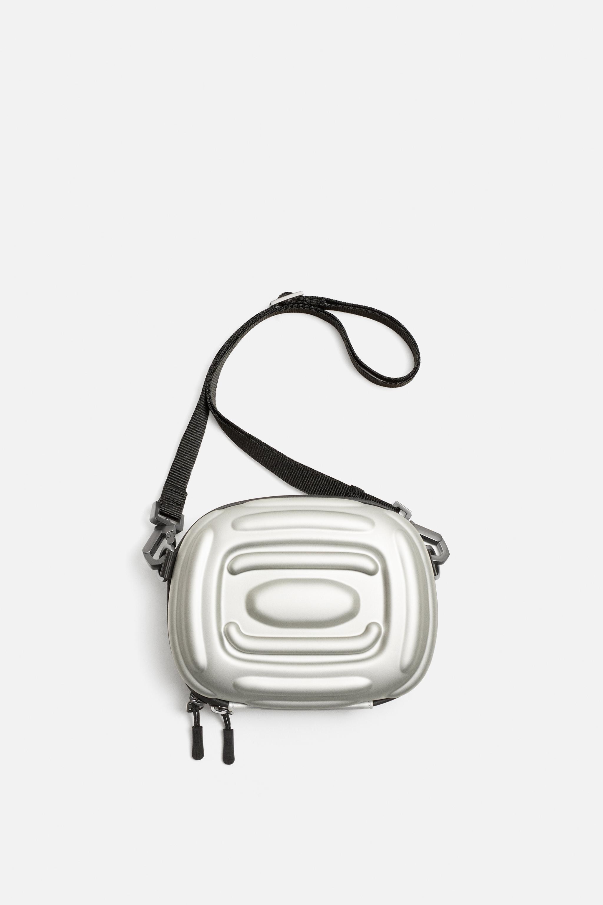 Bandoleras y Rinoneras Hombre Nueva Coleccion Online ZARA Chile