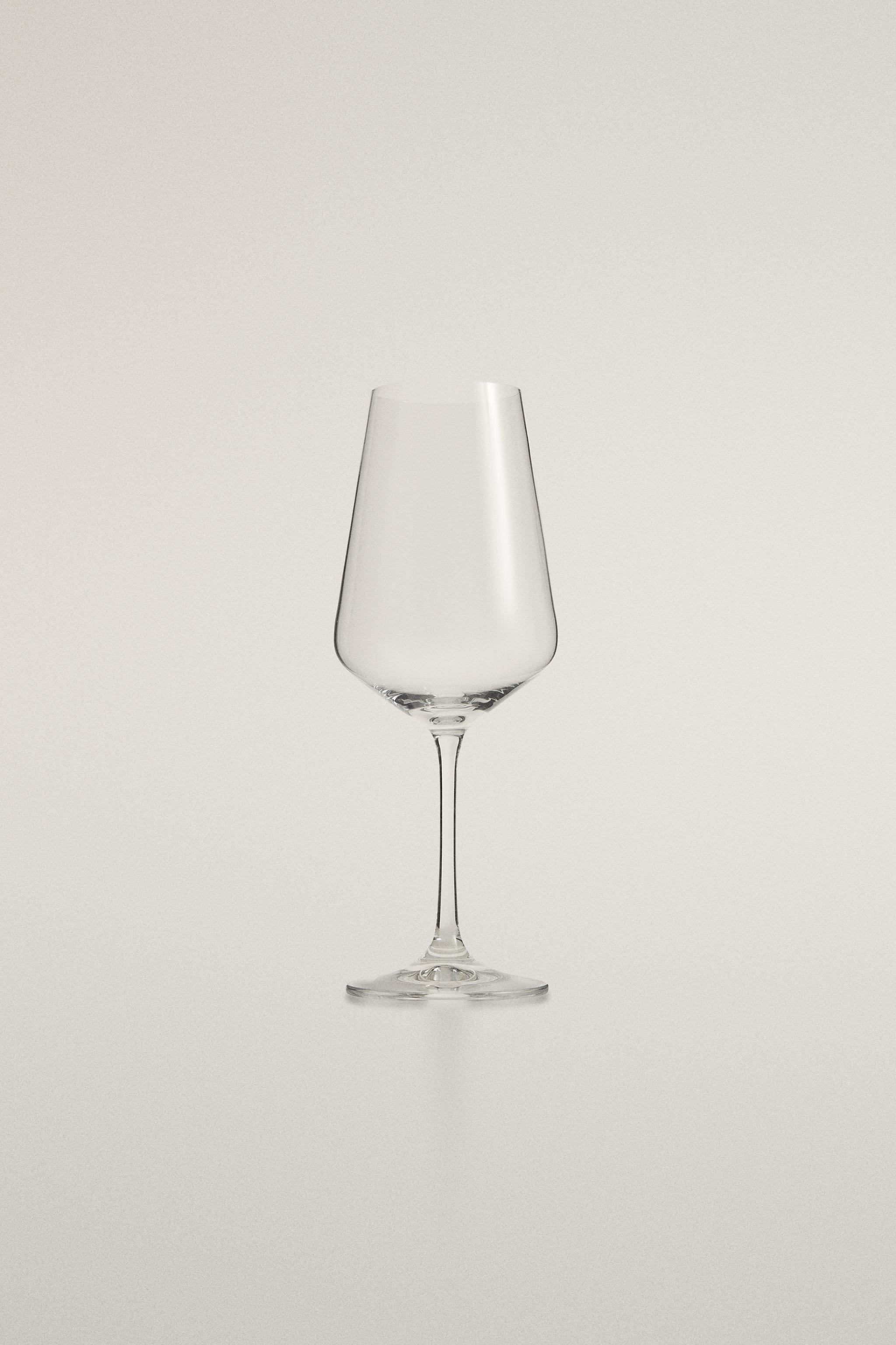 PLAIN BOHEMIA CRYSTAL WINE GLASS