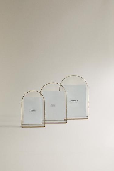 아치형 골든 액자 - Zara의 골드 - 이미지 0
