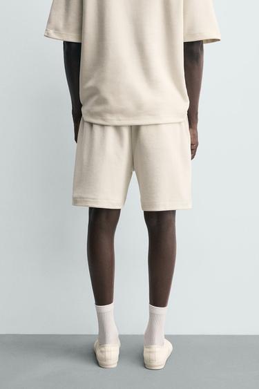 BERMUDA JOGGER RELAXED FIT INTERLOCK - Blanc cassé de Zara - Image 2