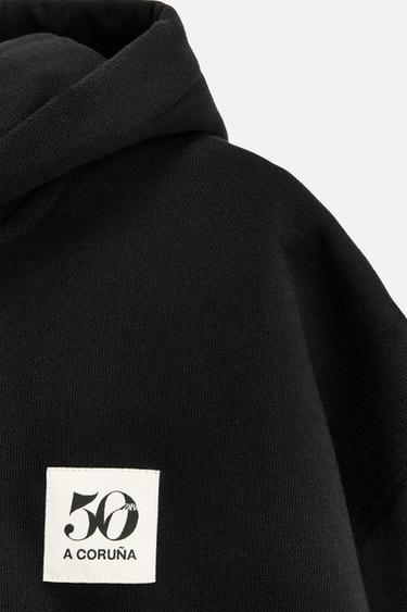 SUDADERA CAPUCHA PARCHE 50TH ANNIVERSARY - Negro de Zara