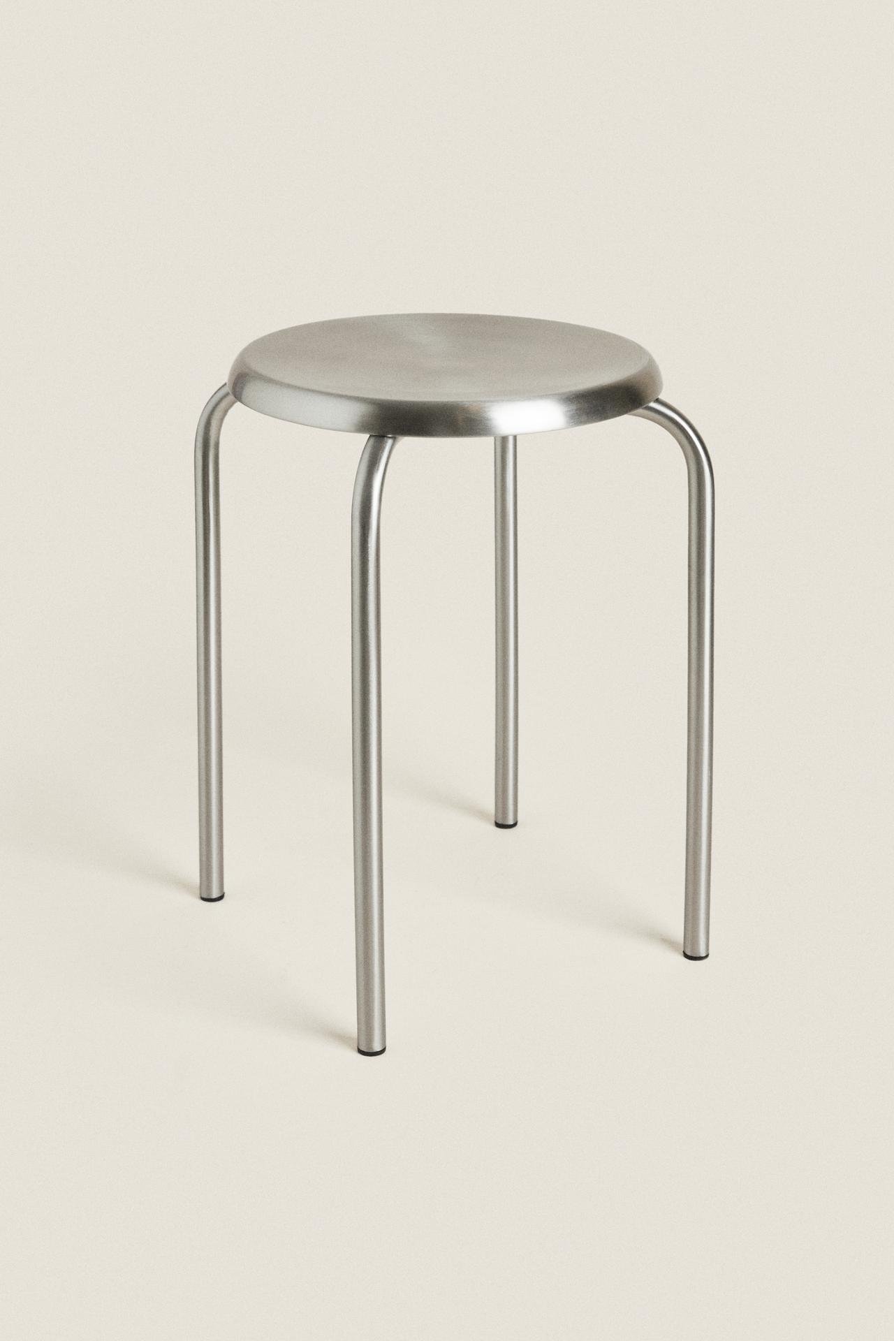 STEEL STOOL