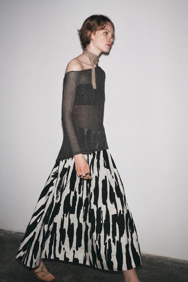 FALDA MIDI ESTAMPADA ZW COLLECTION - Blanco / Negro de Zara