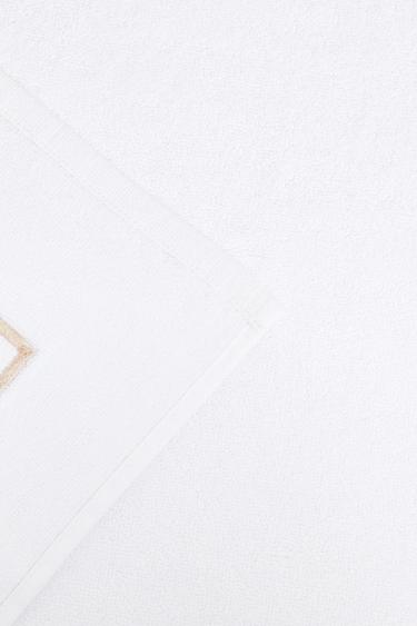 BATH MAT WITH TRIM - Beige by Zara - Image 3
