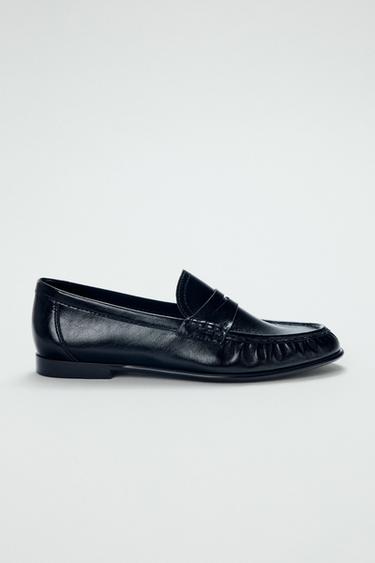 SOFT GATHERED LOAFERS - Black by Zara