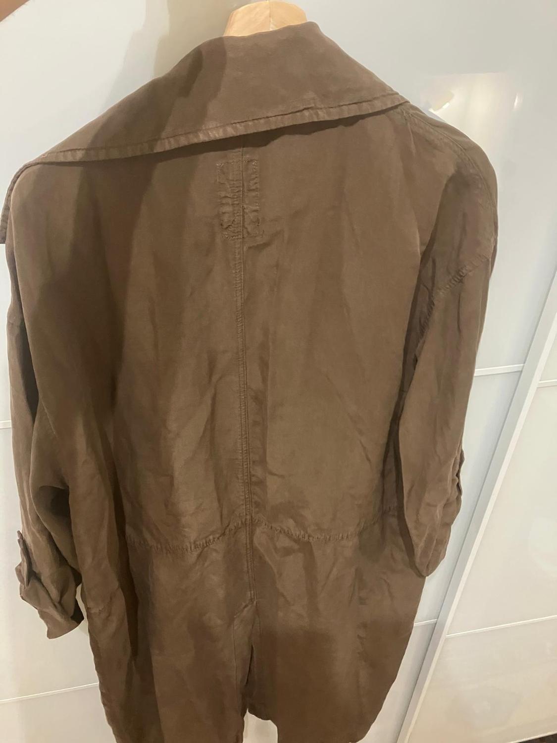 GABARDINA MARRON - Image 2