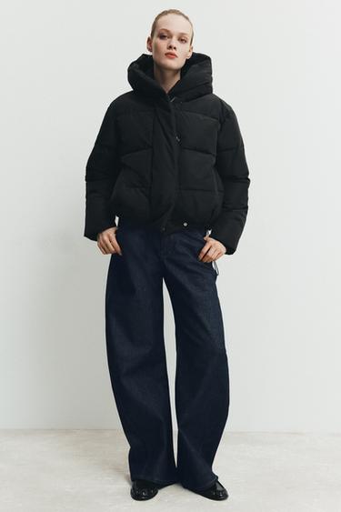 PLUMÍFERO CUELLO ENVOLVENTE CON CAPUCHA - Negro de Zara - Imagen 0