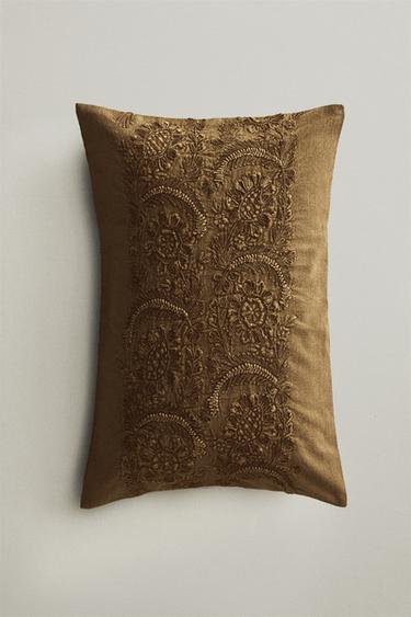 CAPA DE ALMOFADA BORDADA - Bege-escuro da Zara