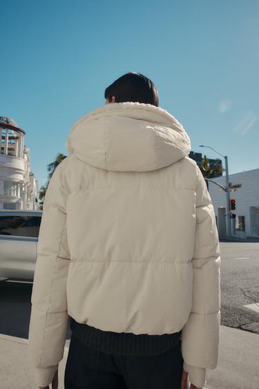 ANORAK À CAPUCHE EN BORG DÉPERLANT COUPE-VENT - Écru de Zara - Image 4