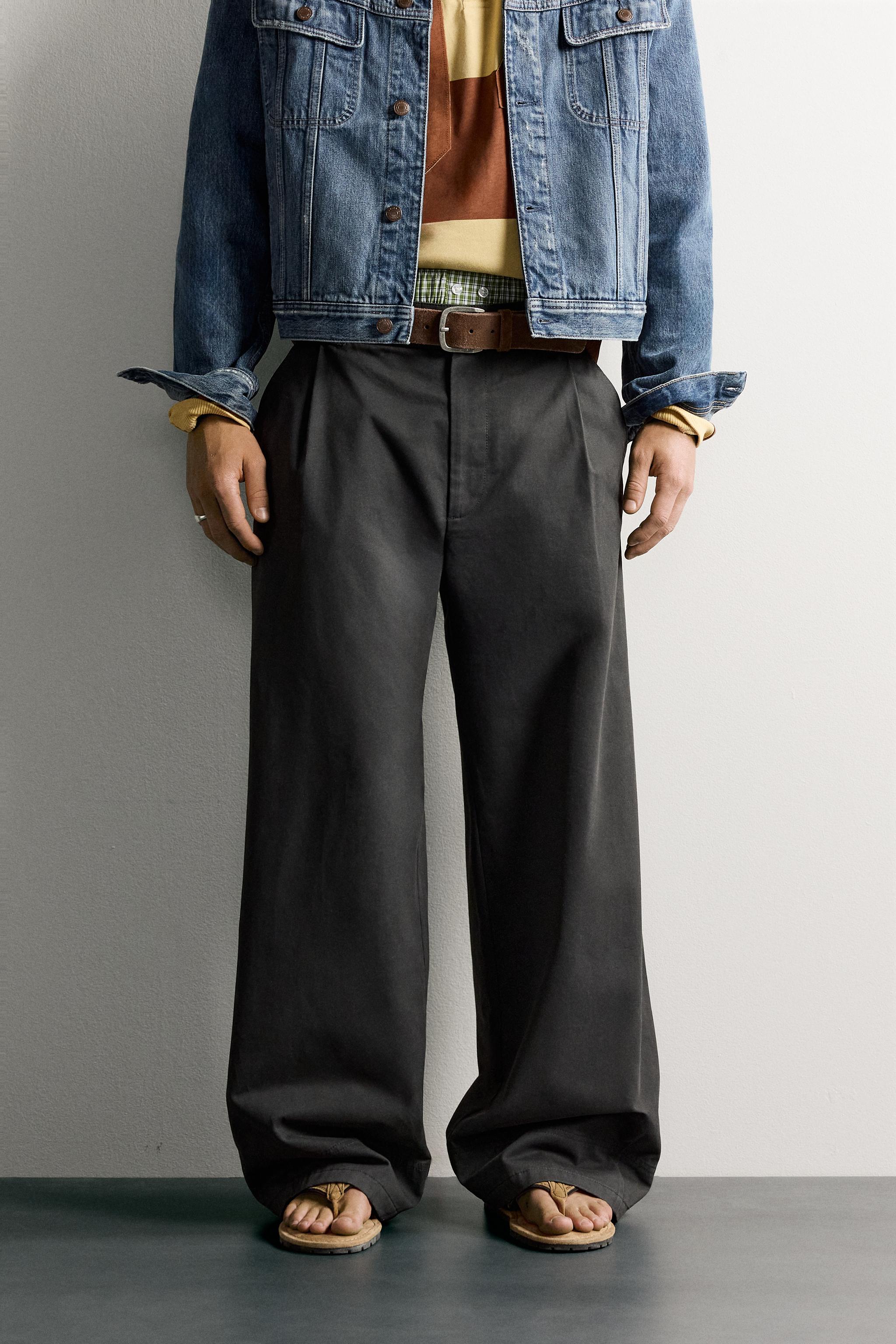 PLEATED WIDE FIT PANTS — Gray