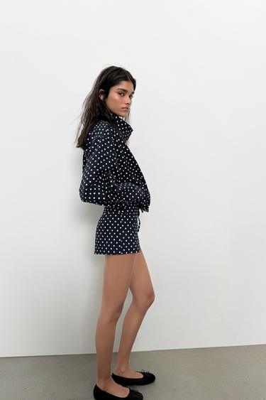 SHORT MINI À POCHES - Bleu / Blanc de Zara - Image 3