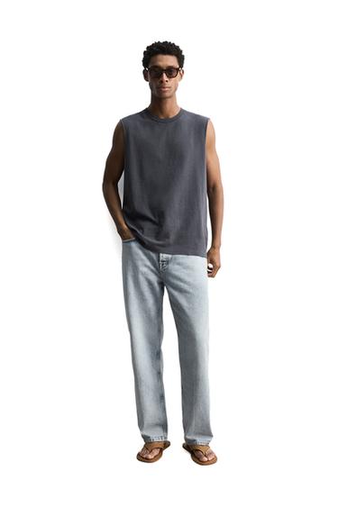 {navn} - {farge} for Zara