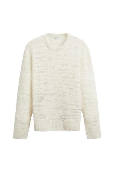 TEXTURED BOUCLÉ SWEATER