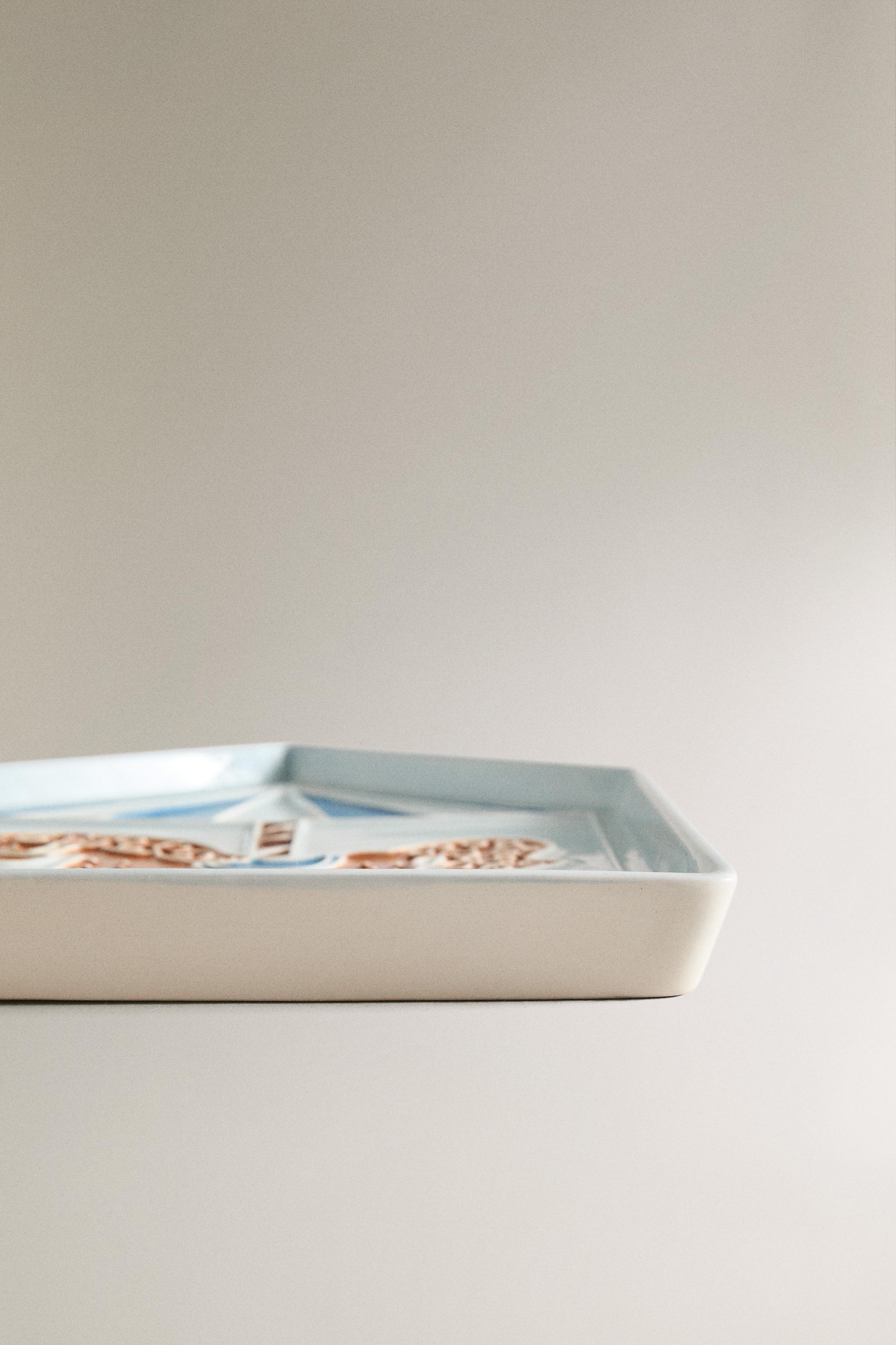 CHILDREN'S CHRISTMAS CAROUSEL HORSE STONEWARE PLATE