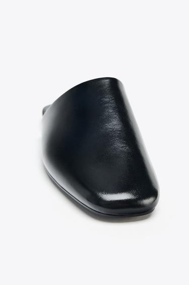 CHAUSSURES À BRIDES ARRIÈRE EN CUIR - Noir de Zara - Image 4