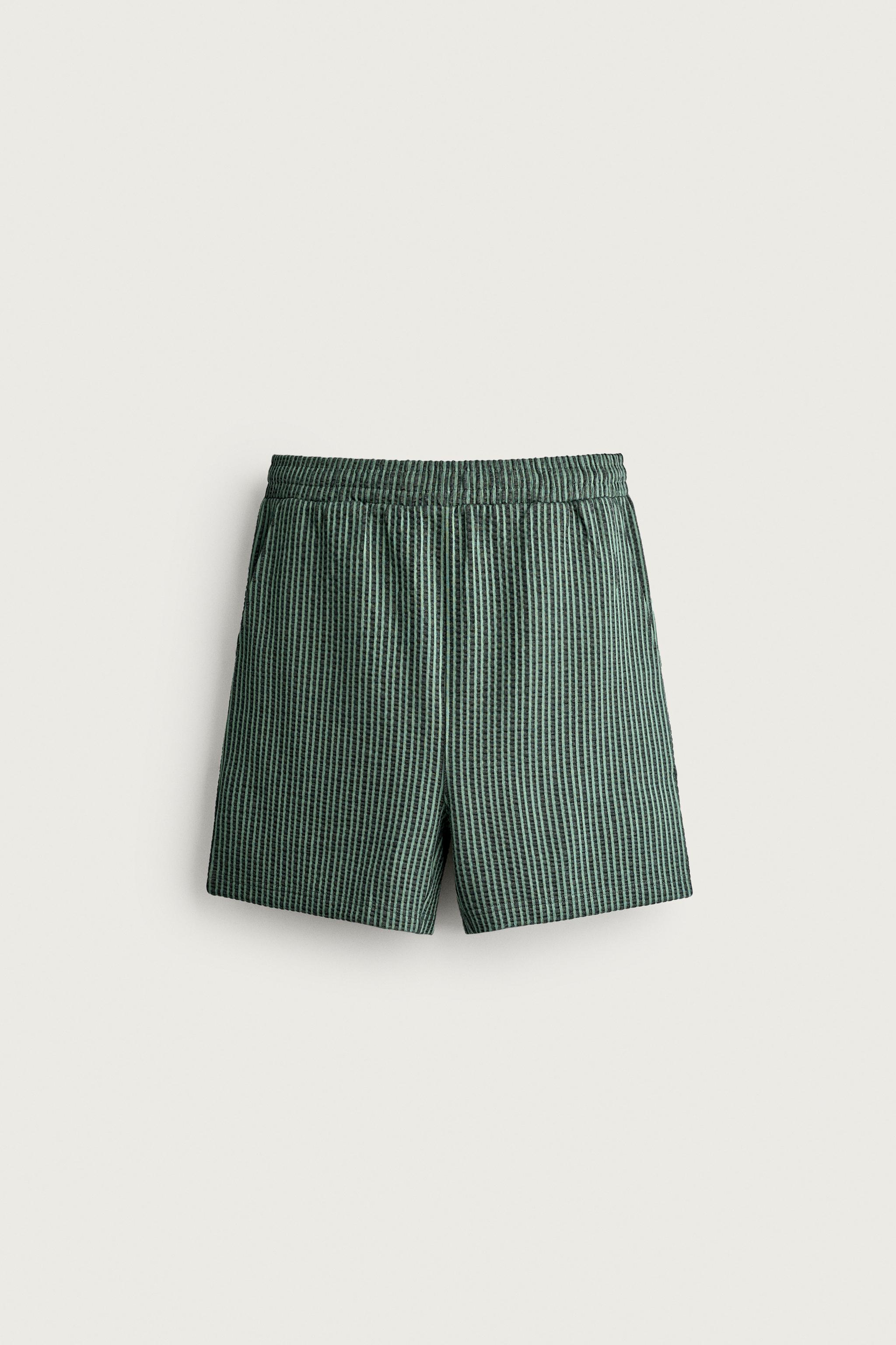 COMFORT SEERSUCKER REGULAR FIT SHORTS — Green